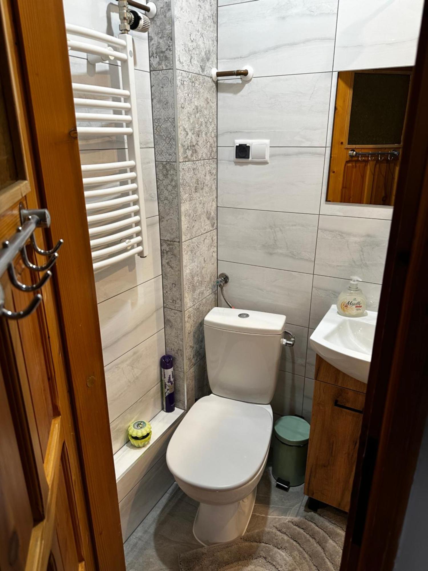 Wynajem Pokoi Goscinnych Jas I Malgosia Hostel Zakopane